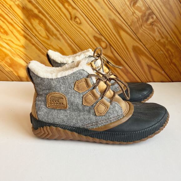 SOREL Women's Out n About Plus Boots Felt/Quarry 8M - Picture 1 of 6